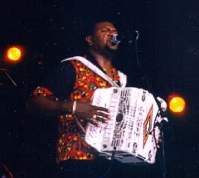 Chubby Carrier исполяет Zydeco на баяне