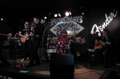 Black Bread & Dr. Agranovsky, Roadhouse